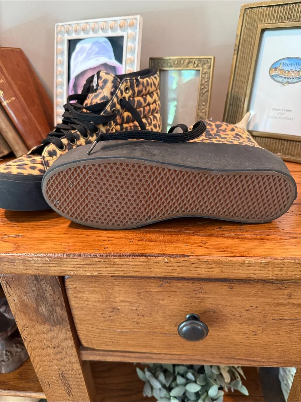 Vans bold leopard